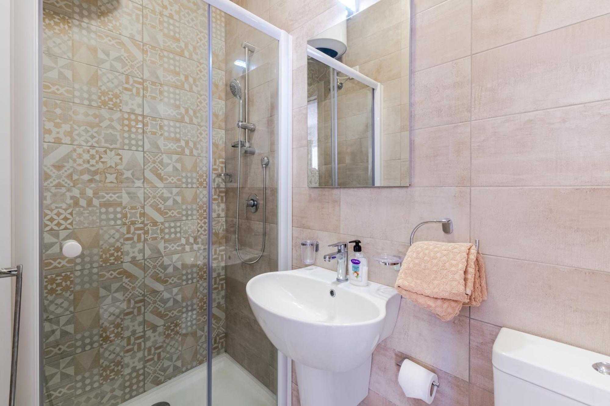 Brand New Apartment 3 Bdr 2 Bth H12 خليج سانت بول المظهر الخارجي الصورة